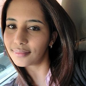 Meet your Posher, Alexandra